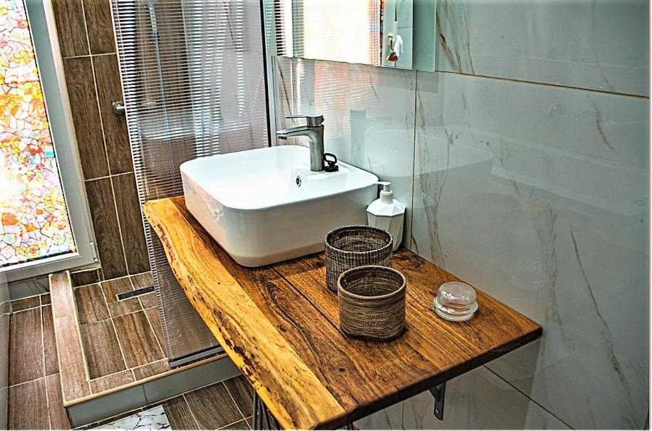 Appartement Kassandrou Hot Tub-jakuzzi - 2 Bedrooms - Big Balcony - Center Thessaloniki
